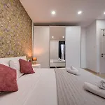 公寓 Seaside Family Retreat With Stunning Views Birżebbuġa