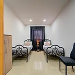 Seaside Family Retreat With Stunning Views Apartament
